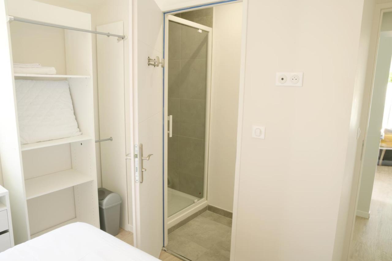 T2 - 28m2 Avec Cour, Netflix, Stationnement * Angoulême